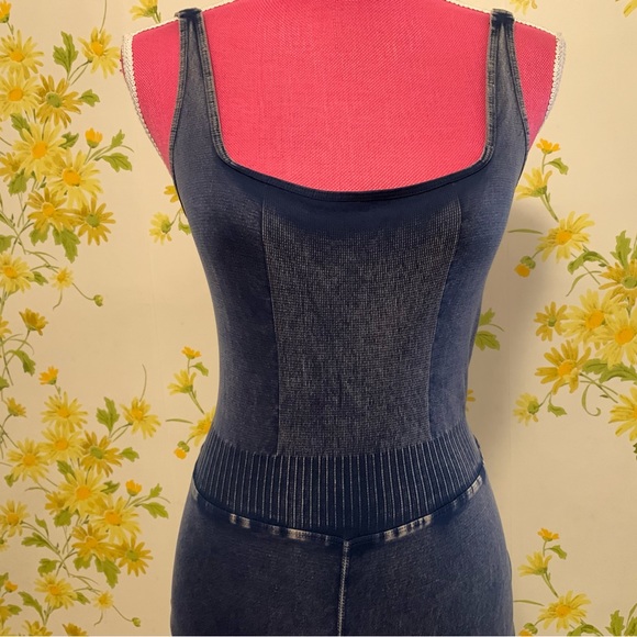 NWOT Free People Movement Good Karma Onesie deepest Navy  size M/L - Picture 3 of 10